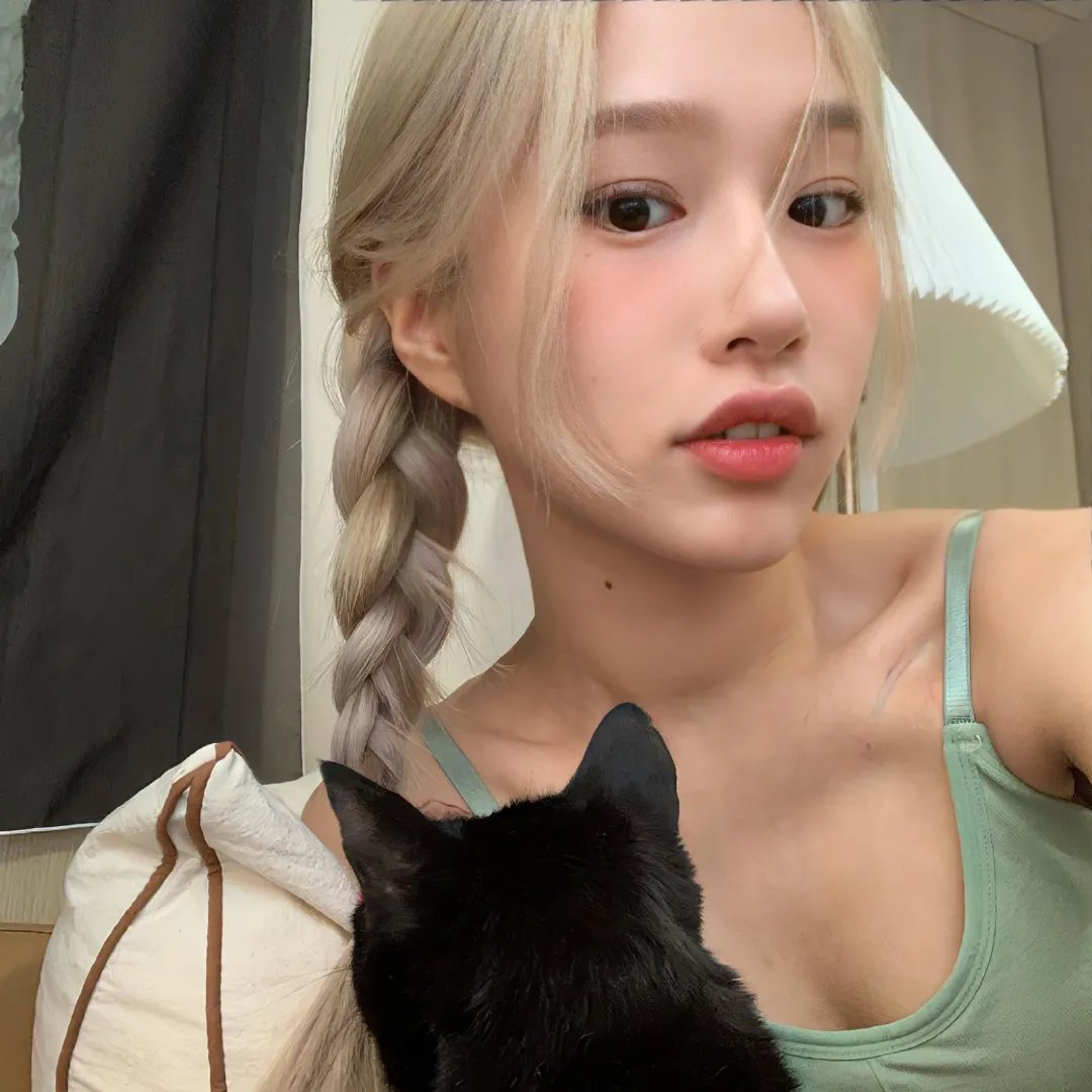 粉红火鹤的神秘凝视